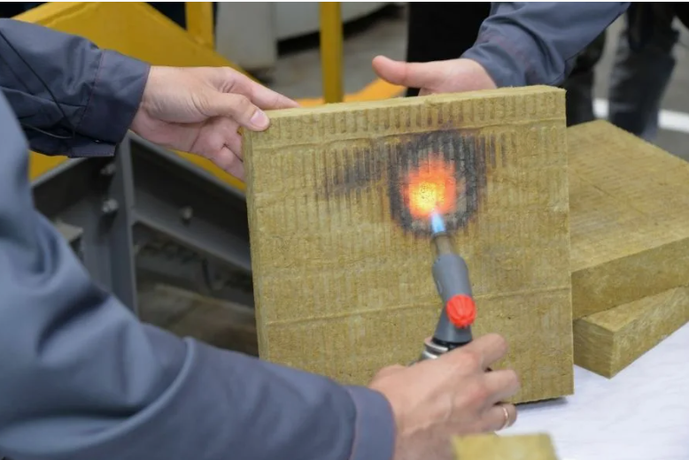 Минвата горит или нет