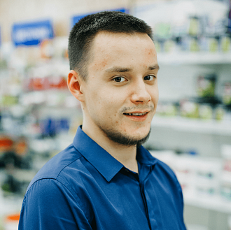 Илья Медведев